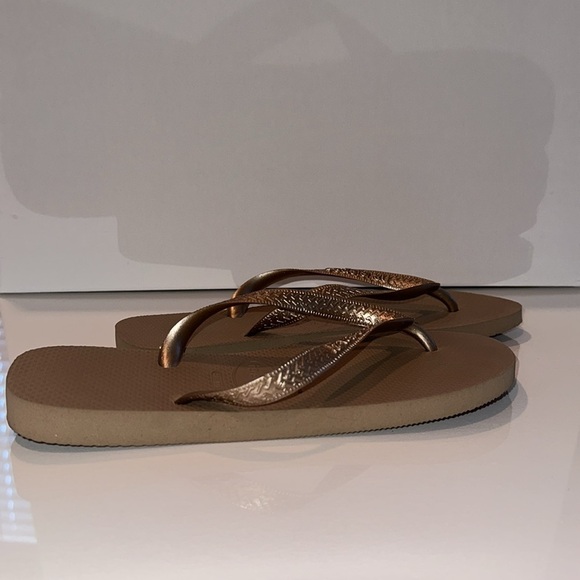 HAVAIANAS  EU41-42/11-12US Slim Flip Flops Womens - Picture 3 of 3